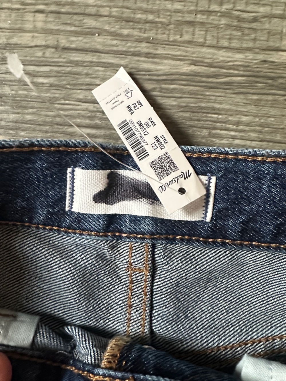 Madewell NWT the tall longline Straight-Leg Jeans button fly women's size 23T - Picture 7 of 15